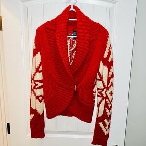 4️⃣5️⃣ HUGE DISCOUNT! Beautiful new American Eagle sweater. So comfy and warm!